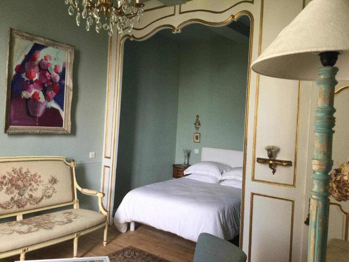L'Orangerie Du General Bed & Breakfast Saint-Jean-dʼAngély Екстериор снимка
