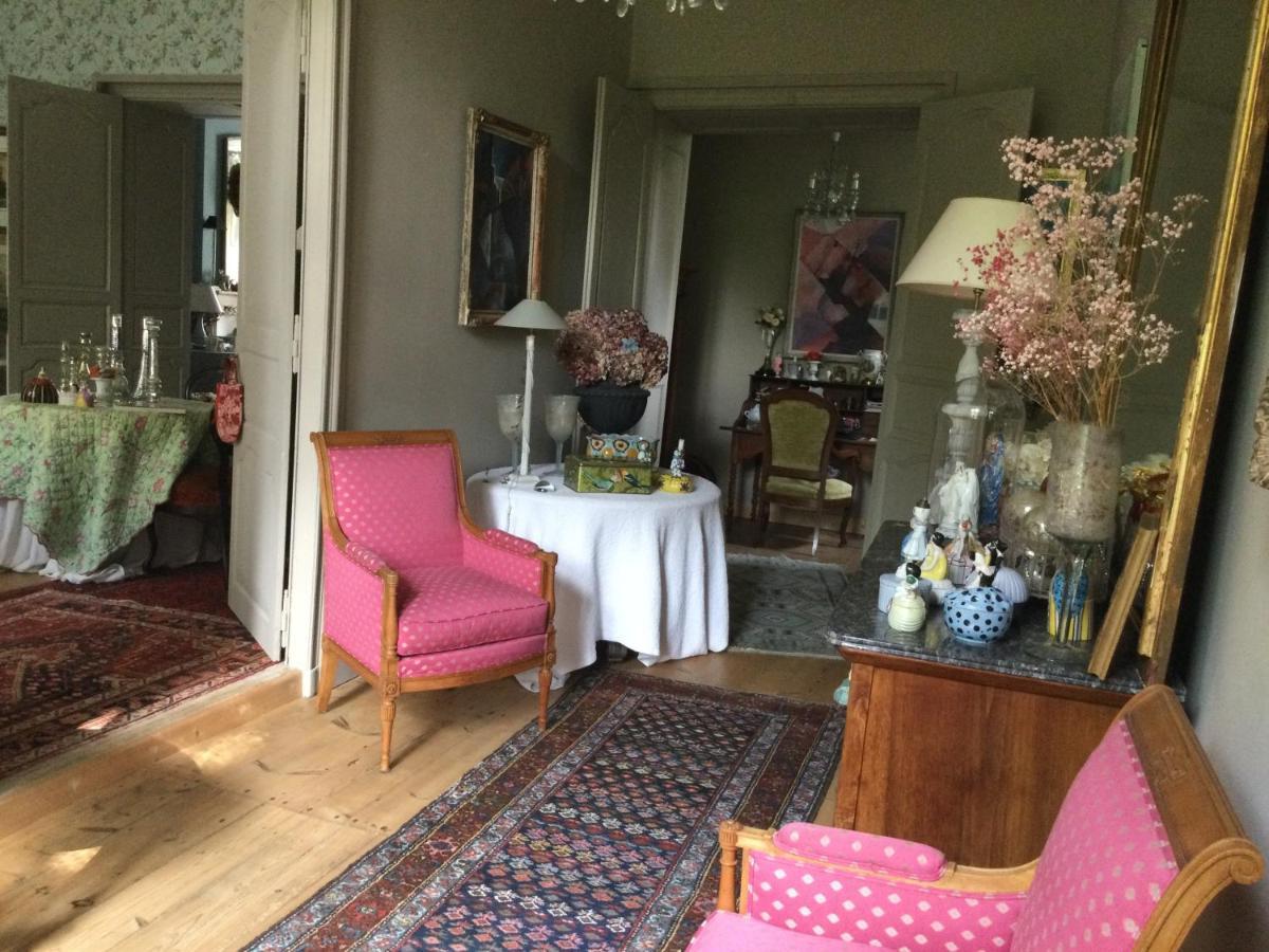 L'Orangerie Du General Bed & Breakfast Saint-Jean-dʼAngély Екстериор снимка